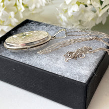 Carica l'immagine nel visualizzatore di Gallery, Vintage Sterling Silver Engraved Lily Locket Necklace. Edwardian Art Nouveau Revival Oval Photo Locket Pendant, Andreas Daub, Germany