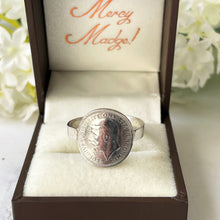 Charger l'image dans la galerie, Vintage Sterling Silver Coin Ring. Mens King George Thrupenny Bit Ring, 1936. Silver Maundy Money Ring. Unisex Large Finger Ring Size 9.75/T