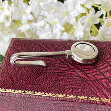 Charger l'image dans la galerie, Vintage English Sterling Silver Napkin Holder. Mens Shirt/Tie Clip Hook For Napkin. Silver Formal Suit Accessory, Wedding Groom Gift For Him