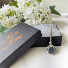 Charger l'image dans la galerie, Vintage English Sterling Silver Napkin Holder. Mens Shirt/Tie Clip Hook For Napkin. Silver Formal Suit Accessory, Wedding Groom Gift For Him