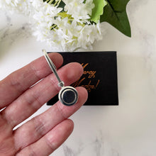 Charger l'image dans la galerie, Vintage English Sterling Silver Napkin Holder. Mens Shirt/Tie Clip Hook For Napkin. Silver Formal Suit Accessory, Wedding Groom Gift For Him