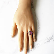 Lade das Bild in den Galerie-Viewer, Vintage 1970s 9ct Yellow Gold Amethyst Solitaire Ring. Fat Oval 6 Carat Purple Amethyst Cocktail Statement Ring. Size K-1/2, US 5.5