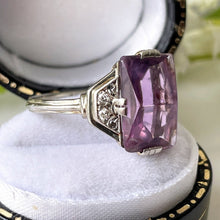 Lade das Bild in den Galerie-Viewer, Antique Art Deco Amethyst Silver Ring. Pointed Baguette Cut Purple Amethyst & White Topaz Gemstone Ring. 1920s Gemstone Ring, UK M, US 6.25