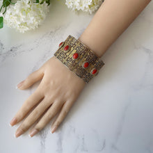 Carica l'immagine nel visualizzatore di Gallery, Antique 15ct Gold Precious Red Coral Bracelet. Victorian/Edwardian Filigree Cuff Bracelet. Etruscan Revival Natural Coral Wide Bracelet.