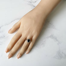 Lade das Bild in den Galerie-Viewer, Vintage 9ct Gold, Sapphire & Diamond Cluster Ring. Classic Sapphire Engagement Ring, Heart Setting. English Edwardian Revival Halo Ring.