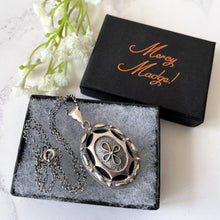 Carica l'immagine nel visualizzatore di Gallery, Vintage Art Nouveau Style English Silver Locket. Antiqued Sterling Silver Vinaigrette Style Pendant Necklace. Silver Openwork Locket & Chain