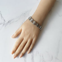 Carica l'immagine nel visualizzatore di Gallery, Vintage 12 Tribes of Israel Judaica Bracelet. Rare Sterling Silver Hebrew Picture Panel Bracelet. Antique Jewish Silver Jewellery Gifts