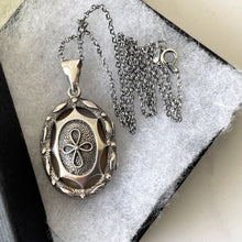Carica l'immagine nel visualizzatore di Gallery, Vintage Art Nouveau Style English Silver Locket. Antiqued Sterling Silver Vinaigrette Style Pendant Necklace. Silver Openwork Locket & Chain