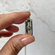 Charger l'image dans la galerie, Vintage Sterling Silver Glasgow Rose Pendant Necklace. Art Nouveau, Rennie Mackintosh Scotland Pendant & Chain. Minimalist Silver Necklace.