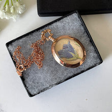 Lade das Bild in den Galerie-Viewer, Antique 9ct Rose Gold Picture Locket Necklace. English Edwardian Portrait Pendant, Chester 1915. Double Sided Glass Photo Pendant On Chain