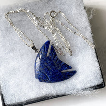 Carica l'immagine nel visualizzatore di Gallery, Carved Lapis Lazuli Sterling Silver Angelfish Pendant Necklace. Vintage Blue Lapis Figural Pendant. Large Tropical Angel Fish Pendant, Chain