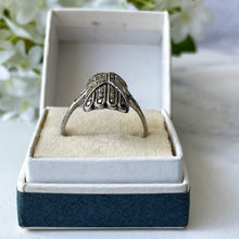 Charger l'image dans la galerie, Antique Art Deco Sterling Silver Column Ring. 1930s Theodor Fahrner Style Geometric Marcasite Ring & Vintage Ring Box. Size Q-UK /8-US
