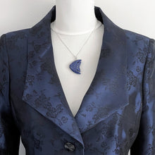 Carica l'immagine nel visualizzatore di Gallery, Carved Lapis Lazuli Sterling Silver Angelfish Pendant Necklace. Vintage Blue Lapis Figural Pendant. Large Tropical Angel Fish Pendant, Chain