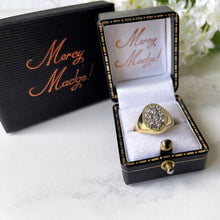 Carica l'immagine nel visualizzatore di Gallery, Vintage 18ct Gold Gemstone Set Signet Ring. Modernist White Spinel Dome Ring. Asian High Carat Yellow Gold Unisex Index/Pinky Finger Ring