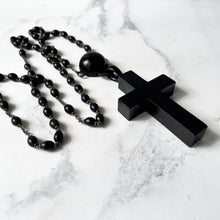 Carica l'immagine nel visualizzatore di Gallery, Huge Victorian Whitby Jet Cross Pendant Necklace. Antique English Black Gemstone Cross On Long Bog Oak Bead Chain. Antique Mourning Jewelry