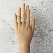 Carica l'immagine nel visualizzatore di Gallery, Antique Georgian 18ct Gold Mine Cut Diamond Ring. 3-Stone Diamond Bright Cut Daisy Band Ring. 18K Gold Small Antique Midi Pinky Ring
