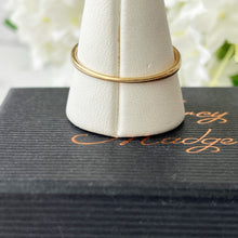 Carica l'immagine nel visualizzatore di Gallery, Art Deco 18ct Gold, Platinum Diamond Solitaire Ring, 0.25ct. Slender Antique Stacking Ring. Edwardian Diamond Engagement Ring, Size R.5 or 9