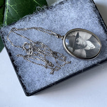 Carica l'immagine nel visualizzatore di Gallery, Vintage Art Deco Silver Picture Pendant Necklace. Peaky Blinders Style 1930s Gent's Photo Portrait Pendant On Sterling Silver Chain