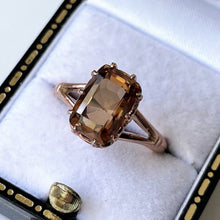 Carica l'immagine nel visualizzatore di Gallery, Antique Victorian 9ct Gold Scottish Citrine Ring. 4.50ct Baguette Cut Golden Brown Citrine Solitaire Ring. Rose Gold Scottish Cairngorm Ring