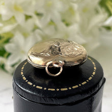 Carica l'immagine nel visualizzatore di Gallery, Antique Edwardian 9ct Gold Heart Locket Pendant. Floral Engraved 9ct Gold Back & Front Photo Locket. Antique Yellow Gold Love Heart Locket