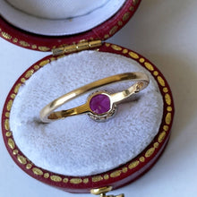Carica l'immagine nel visualizzatore di Gallery, Antique Victorian 18ct Gold Pink Ruby Paste Ring. Antique 1.0ct Solitaire Ring. Platinum Bezel Set Antique Paste Gold Ring, Size M or 6.25