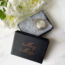 Carica l'immagine nel visualizzatore di Gallery, Vintage Victorian Style Silver Spinner Locket. Sterling Silver 2-Sided Round Spinning Pendant Locket. Antique Style Fob Pendant Locket