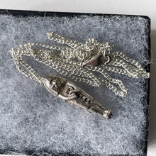 Carica l'immagine nel visualizzatore di Gallery, Vintage Sterling Silver Sarcophagus & Mummy Pendant On Chain. Rare 1960s "Nuvo" Tutankhamen Pendant/Large Charm. Egyptian Revival Jewellery