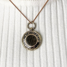 Carica l'immagine nel visualizzatore di Gallery, Antique Victorian 9ct Gold & Enamel Bee Mourning Locket Pendant. Georgian Engraved Embossed "In Memory Of" Pendant With Hair Compartment.
