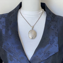 Carica l'immagine nel visualizzatore di Gallery, Antique Victorian Large Sterling Silver Locket. Aesthetic Engraved Rose & Arabesque 2-Sided Oval Locket. Edwardian Locket With Period Photo