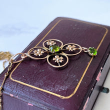 Carica l'immagine nel visualizzatore di Gallery, Antique Art Nouveau 9ct Gold Demantoid Garnet Pendant. Victorian/Edwardian Gold Quatrefoil Flower Pendant. Green Gemstone Drop Pendant.
