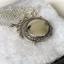 Carica l'immagine nel visualizzatore di Gallery, Vintage Victorian Style Silver Spinner Locket. Sterling Silver 2-Sided Round Spinning Pendant Locket. Antique Style Fob Pendant Locket