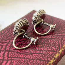 Carica l'immagine nel visualizzatore di Gallery, Antique Sterling Silver Paste Diamond Cluster Earrings. 1920s/30s Art Deco Screw Back Flower Earrings. Antique Paste Gemstone Jewellery