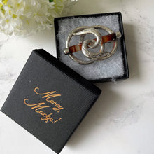 Carica l'immagine nel visualizzatore di Gallery, Victorian Scottish Silver Banded Agate Ouroboros Snake Brooch. Antique Lovers Knot/Eternity Celtic Brooch. Victorian Scottish Pebble Jewelry