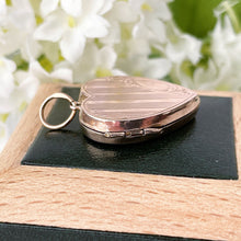 Carica l'immagine nel visualizzatore di Gallery, Antique Solid 9ct Rose Gold Heart Locket. Edwardian 2-Sided Guilloche Engraved Heart Locket Pendant. Antique Gold Love Token Jewelry.