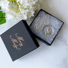 Cargar imagen en el visor de la galería, Vintage 1960s Sterling Silver St Christopher Pendant, Optional Chain. Patron Saint of Travellers Unisex Pendant. Spiritual Jewelry Amulet