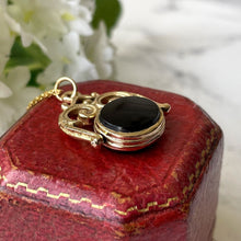 Carica l'immagine nel visualizzatore di Gallery, Vintage Victorian Revival 9ct Gold Spinner Fob Pendant. Green Chalcedony & Onyx Yellow Gold Pendant Charm. British Hallmarked 1966 Fob.