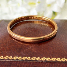 Carica l'immagine nel visualizzatore di Gallery, Art Deco 22ct Gold Wedding Ring. Antique English Yellow Gold Narrow Band Ring, Hallmarked AC Co., 1930. Unisex Stacking Ring Size S/9.25