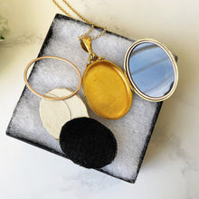 Carica l'immagine nel visualizzatore di Gallery, Antique Victorian 18ct Gold On Silver Book Chain Locket. 2-Sided Flower & Monogram Engraved Wedding Locket. English Hallmarked 1878 Locket