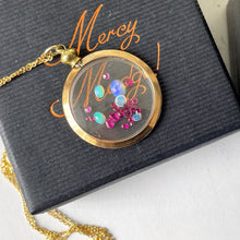 Carica l'immagine nel visualizzatore di Gallery, Antique 9ct Gold Glass Shaker Locket Pendant Filled with Opals & Rubies. Victorian Rolled Gold/Gold Filled Picture Pendant On Chain.