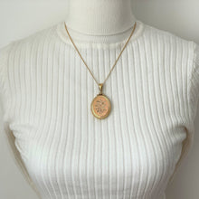 Carica l'immagine nel visualizzatore di Gallery, Antique Victorian 18ct Gold On Silver Book Chain Locket. 2-Sided Flower & Monogram Engraved Wedding Locket. English Hallmarked 1878 Locket