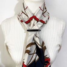 Carica l'immagine nel visualizzatore di Gallery, Antique Whitby Jet Long Bar Brooch. Victorian Carved Faceted Black English Jet Sash/Scarf Brooch. Alternative Stock/Cravat Mourning Pin