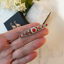 Carica l'immagine nel visualizzatore di Gallery, Antique Red Coral & Silver Bar Brooch. Edwardian Art Nouveau Fine Silver Filigree Gemstone Lapel Pin. Alternative Antique Cravat/Stock Pin