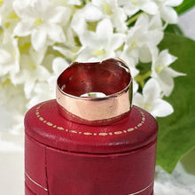 Carica l'immagine nel visualizzatore di Gallery, Antique English 9ct Rose Gold Buckle Ring, 1916. Edwardian Love Token/Sweetheart Ring. Floral Engraved Wide Band Ring Size UK N-1/2, US 7