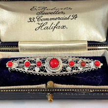 Carica l'immagine nel visualizzatore di Gallery, Antique Red Coral & Silver Bar Brooch. Edwardian Art Nouveau Fine Silver Filigree Gemstone Lapel Pin. Alternative Antique Cravat/Stock Pin