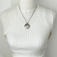 Carica l'immagine nel visualizzatore di Gallery, Vintage English Sterling Silver Engraved Spinner Locket. Victorian Revival 2-Sided Spinning Pendant Locket. Fob Style Pendant Locket & Chain