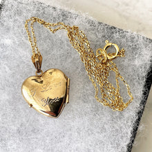 Carica l'immagine nel visualizzatore di Gallery, Vintage English 9ct Gold Small Heart Locket Necklace. Engraved Yellow Gold "I Love You" Sweetheart Locket & Chain. Minimalist Pendant Locket