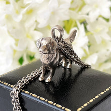 Carica l'immagine nel visualizzatore di Gallery, Vintage Sterling Silver Figural Dog Pendant Necklace. Spaniel/Retriever/Pointer/Gun Dog Pendant & Chain. Kabana 925 Silver Animal Pendant