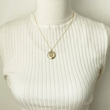Carica l'immagine nel visualizzatore di Gallery, Vintage English 9ct Rolled Gold Round Locket. Floral & Fern Engraved 2-Photo Locket On Chain. Edwardian/Victorian Style Gold Locket Necklace