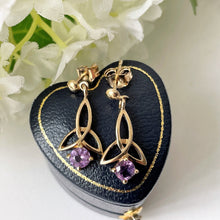 Carica l'immagine nel visualizzatore di Gallery, Vintage 14ct Gold Celtic Knot Amethyst Earrings. Yellow Gold Triquetra Eternity Earrings. Purple Gemstone Petite Drop Earrings