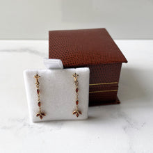 Carica l'immagine nel visualizzatore di Gallery, Vintage 9ct Gold Marquise Garnet Drop Earrings. Edwardian Style Bohemian Garnet Long Dangle Earrings. Delicate Gold Gem Set Pendant Earrings